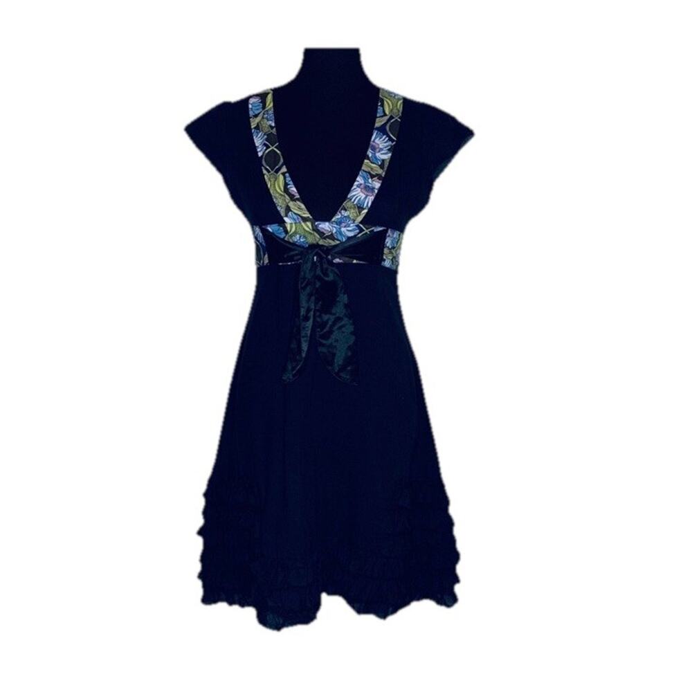 Boho Y2K Free People Sz 2 black ruffle tiered skirt floral trim dress Versatile